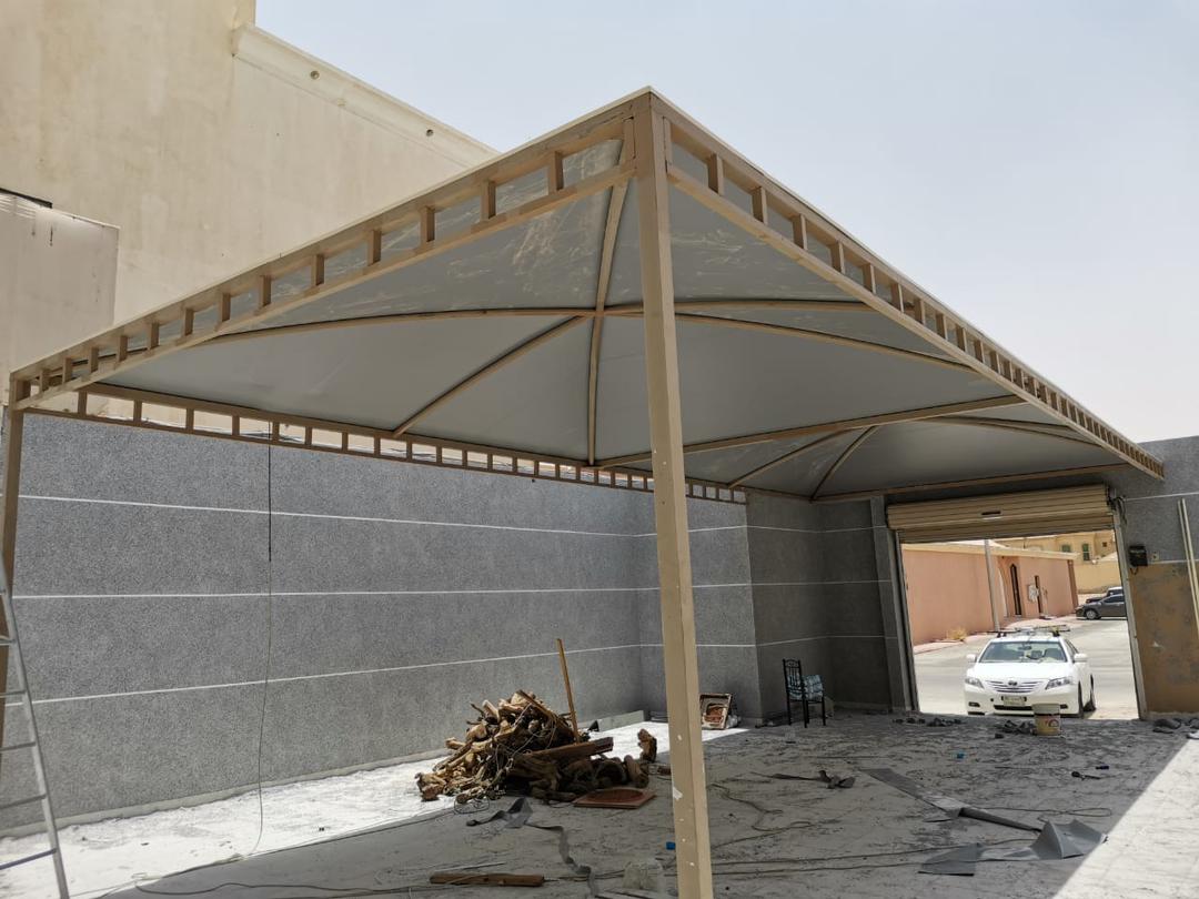 أفضل حداد في الرياض لتنفيذ المظلات والسواتر